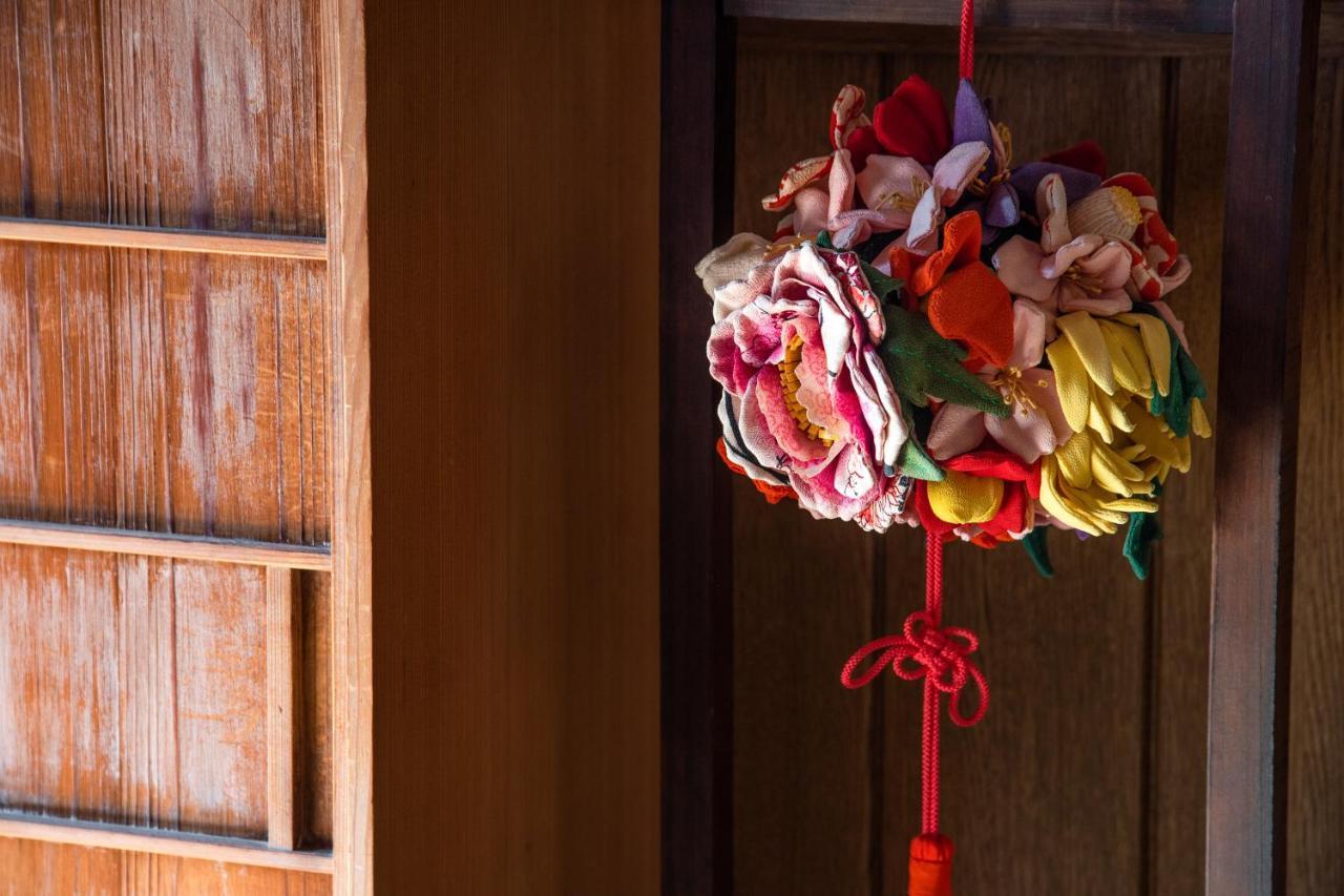 Kadokyu Ryokan Takaoka Bagian luar foto