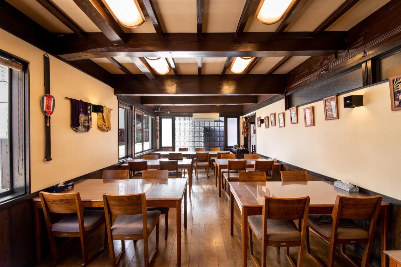 Kadokyu Ryokan Takaoka Bagian luar foto