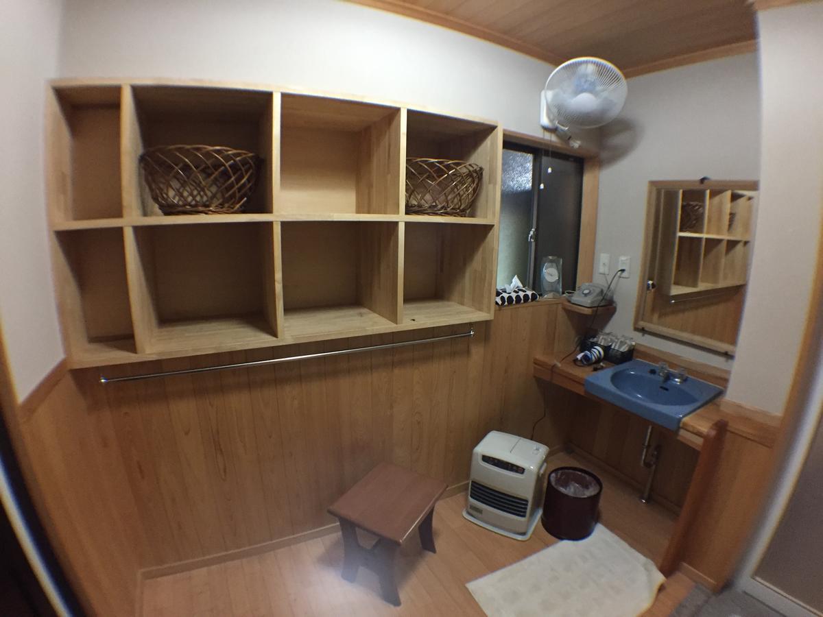 Kadokyu Ryokan Takaoka Bagian luar foto